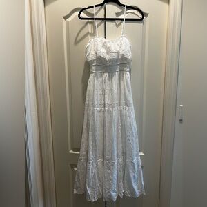 White islet dress